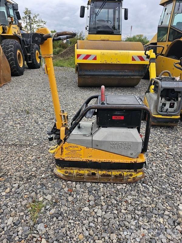 Wacker DPU4045H Vibrator compactors