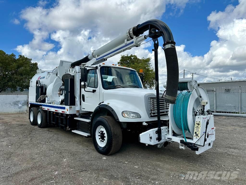 Freightliner M2 Sewage disposal Trucks