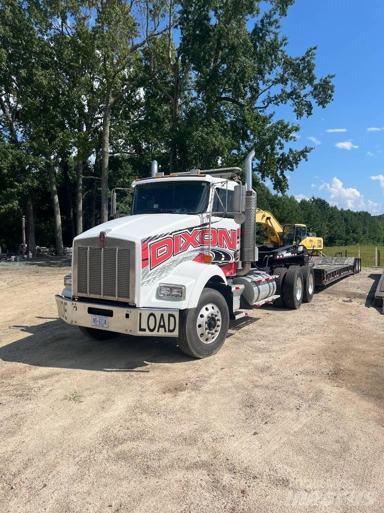 Kenworth T800 Truck Tractor Units