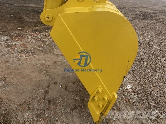 Komatsu PC 130 Crawler excavators
