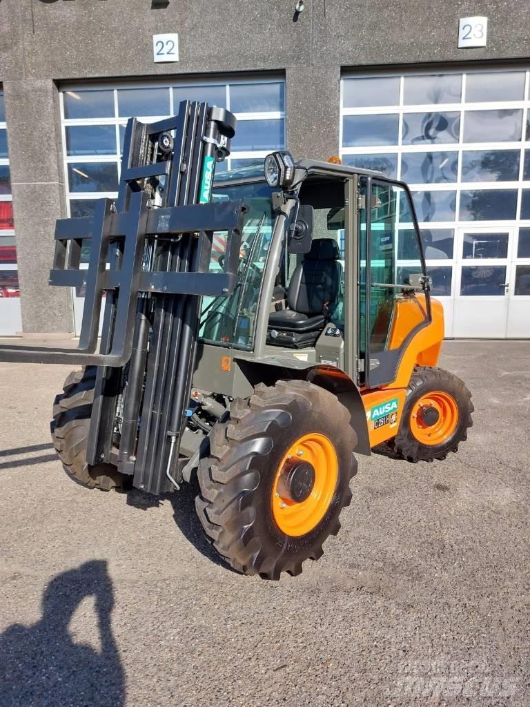 Ausa C 251 H x4 Rough terrain truck