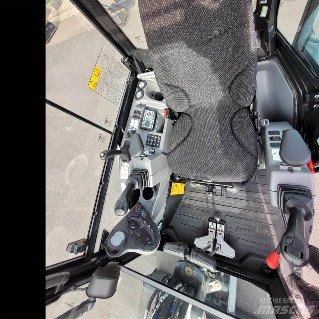 Bobcat E 26 Mini excavators < 7t