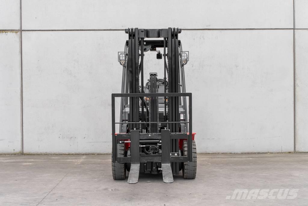 Manitou ME 425 Electric forklift trucks