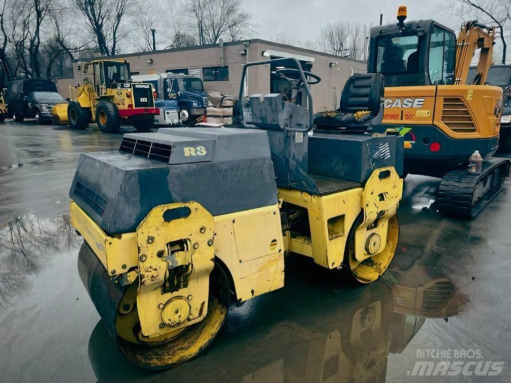 Bomag BW 100 AD-3 Twin drum rollers