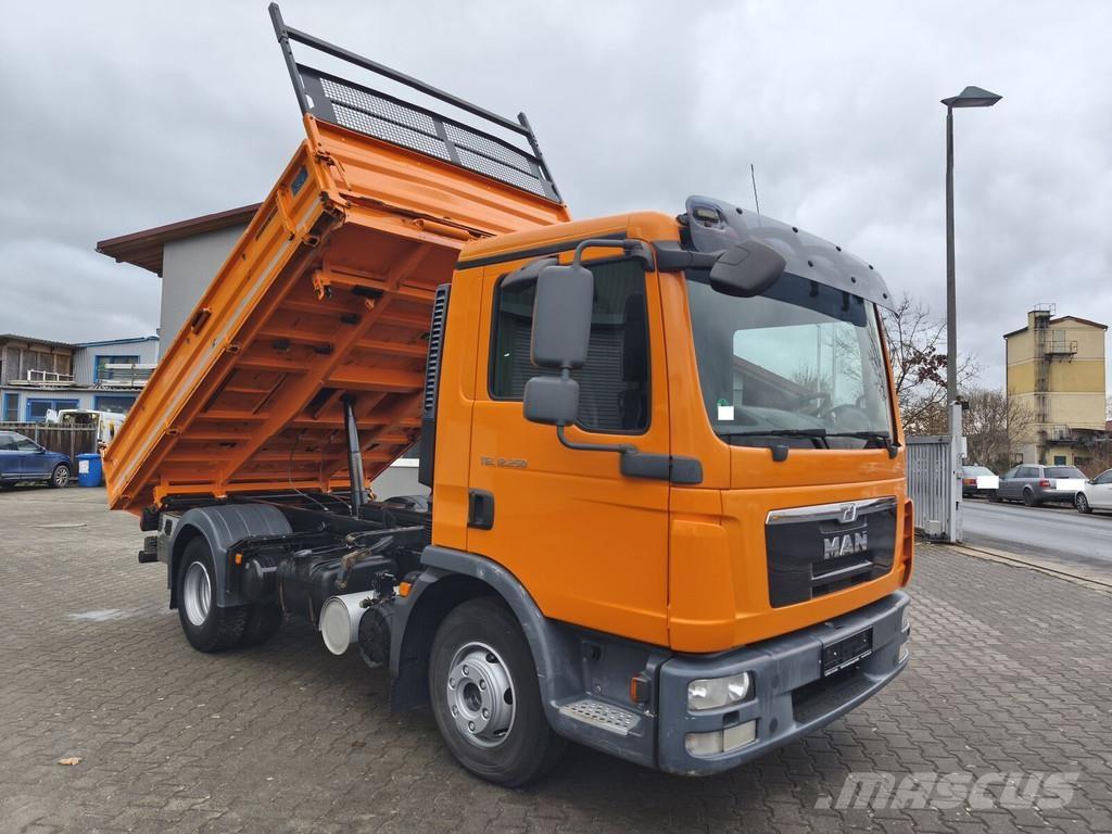 MAN TGL 12.250 Tipper trucks