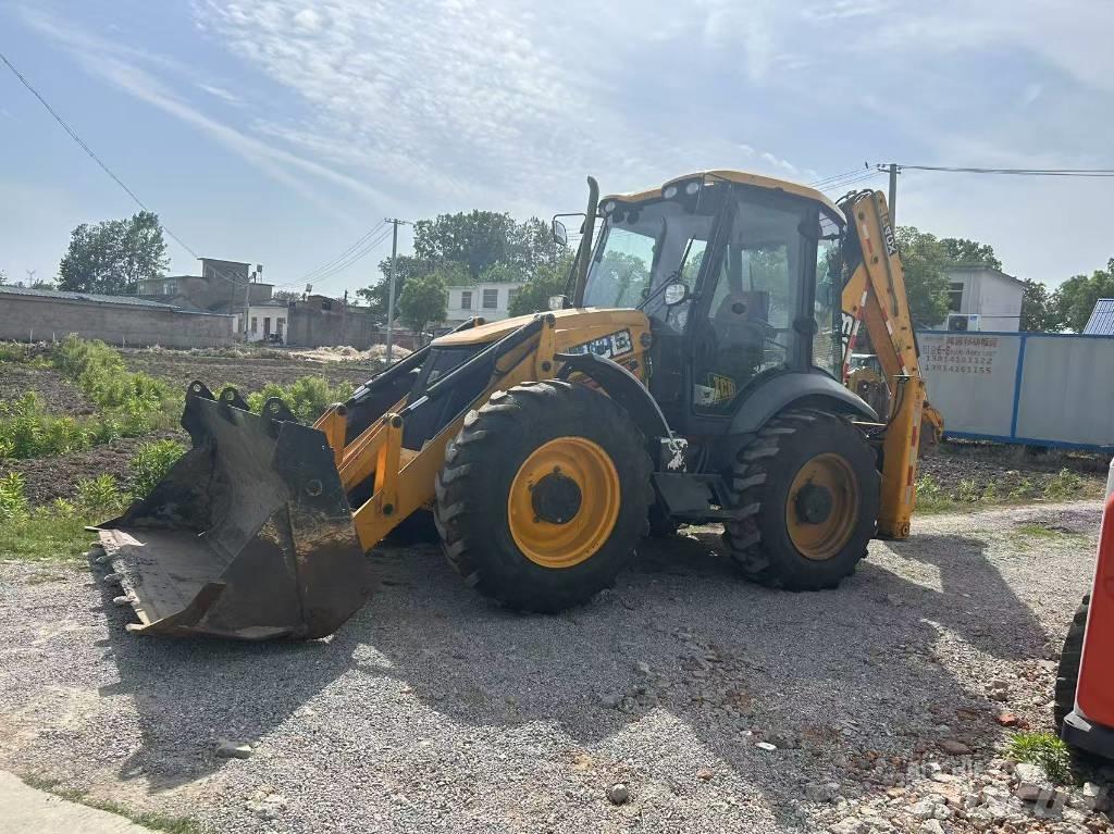 JCB 4 CX TLB's