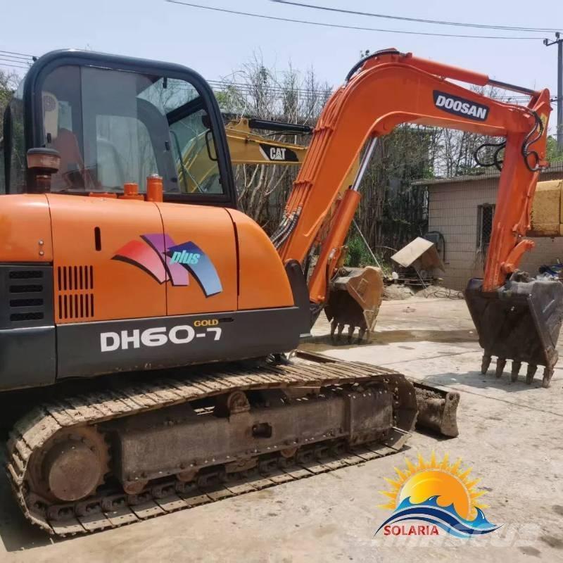 Doosan DH 60-7 Mini excavators < 7t