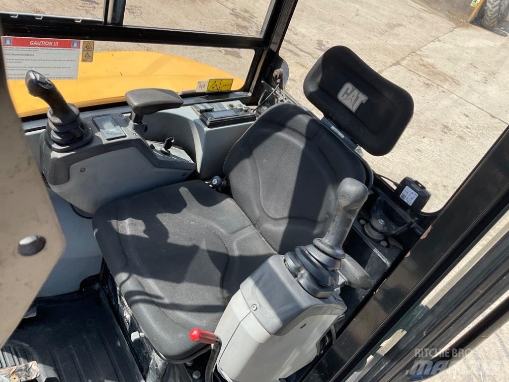 CAT 302.7 D CR Mini excavators < 7t