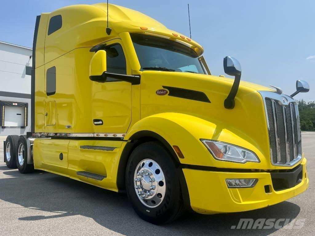 Peterbilt 579 Truck Tractor Units