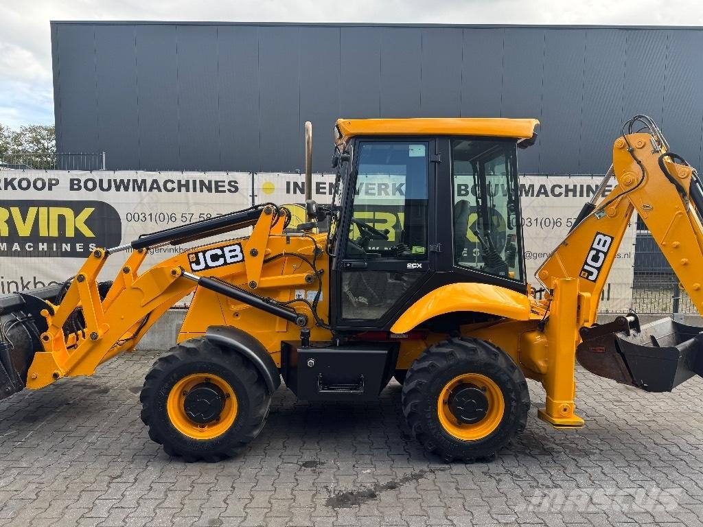 JCB 2 CX TLB's
