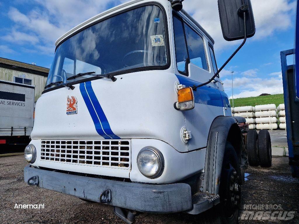 Bedford TK 1020 Truck Tractor Units