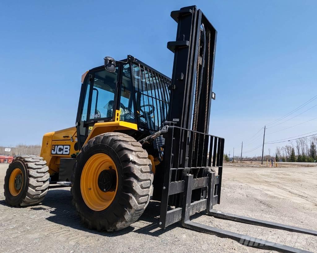JCB 940 RTFL Rough terrain truck