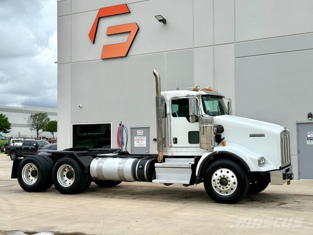 Kenworth T 800 Truck Tractor Units
