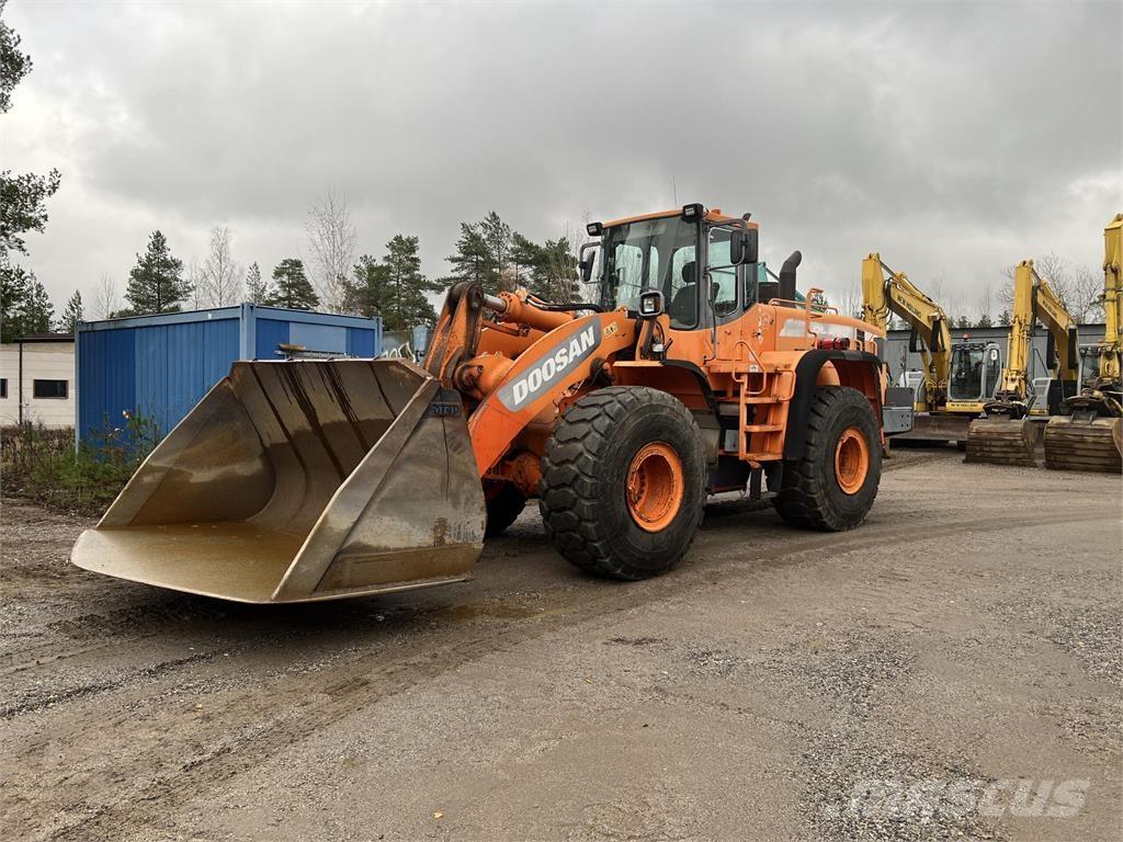 Doosan DL450 Wheel loaders