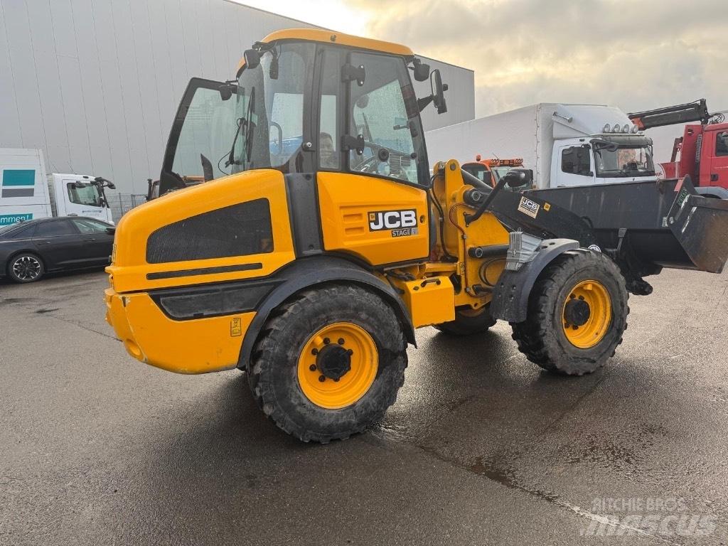 JCB 409 SV TLB's
