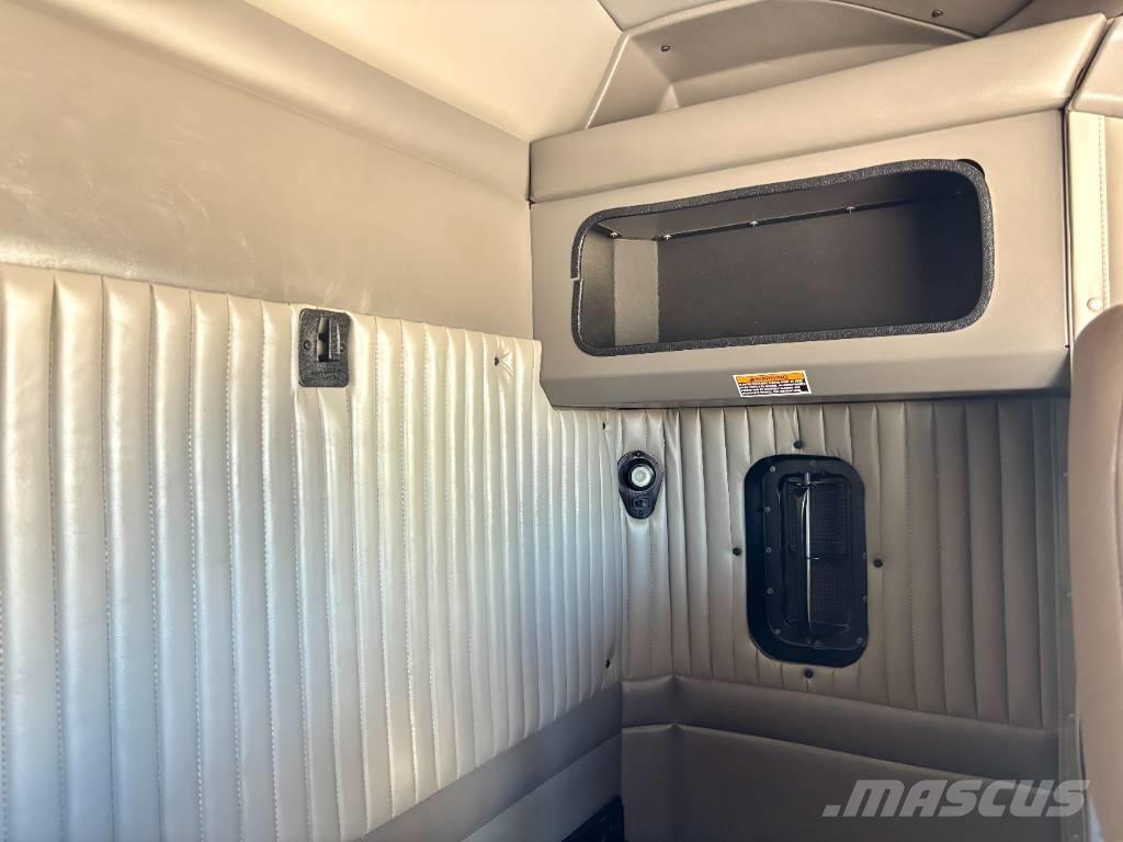 Kenworth T 800 Truck Tractor Units