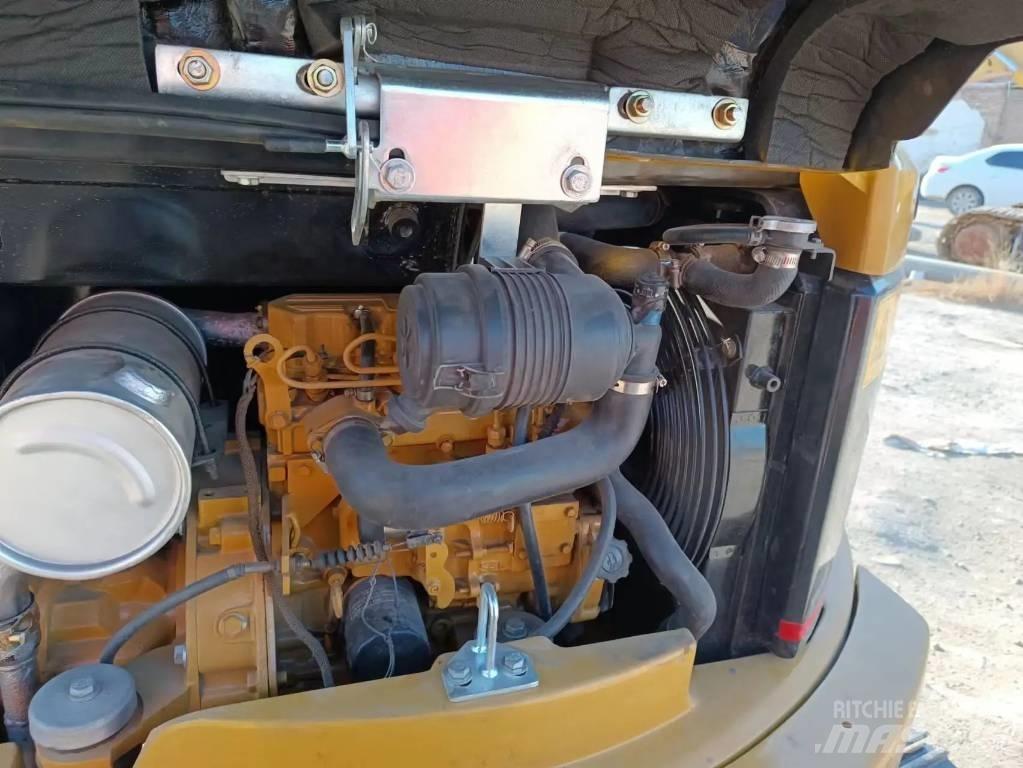 CAT 303 CR Mini excavators < 7t