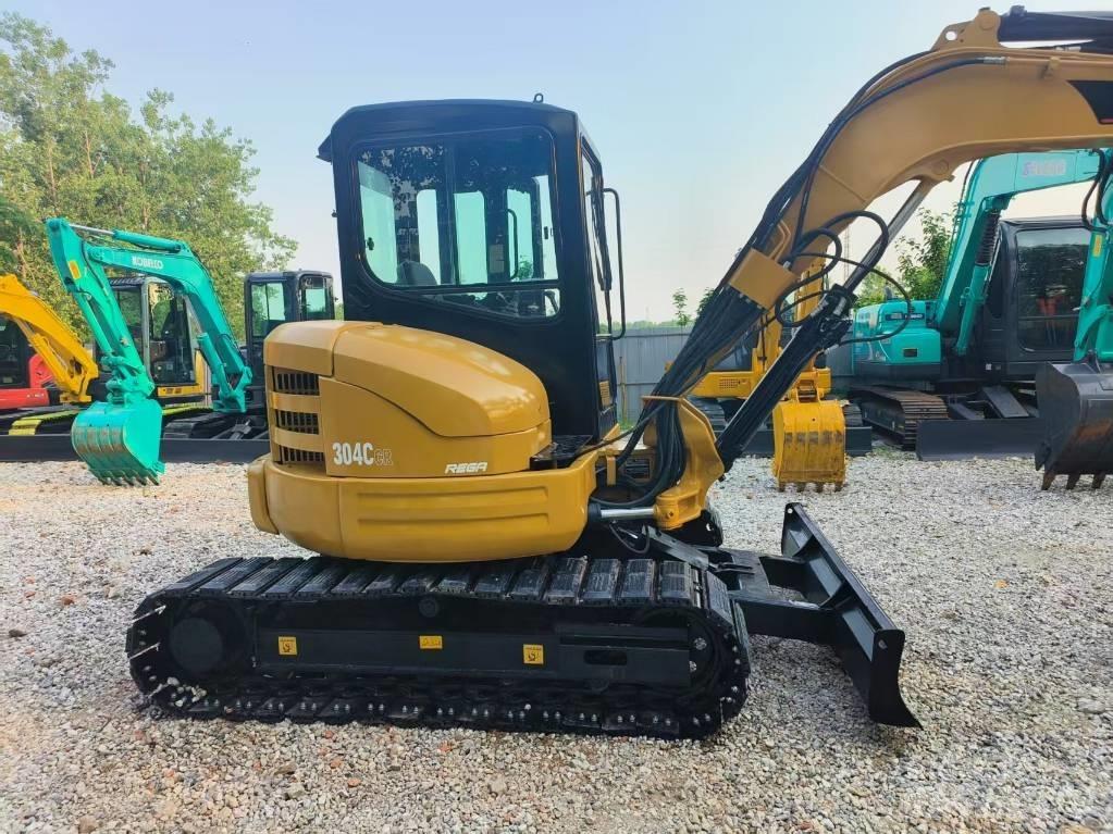 CAT 304 CR Mini excavators < 7t