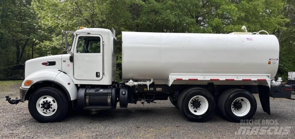 Peterbilt 348 Water tankers