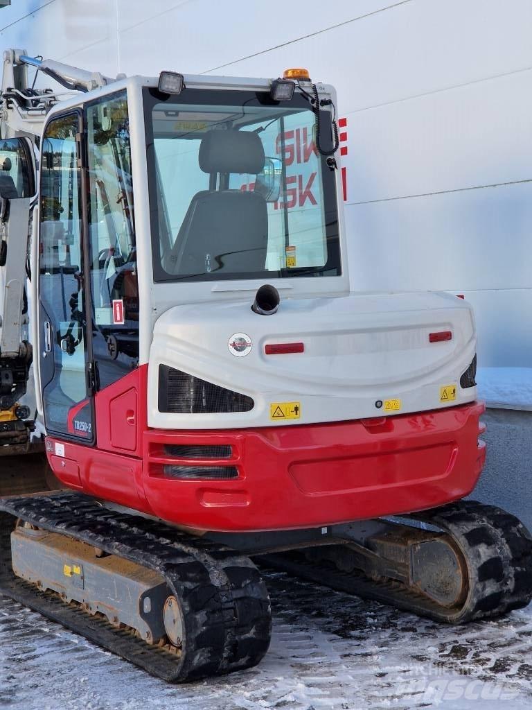 Takeuchi TB 250 Mini excavators < 7t