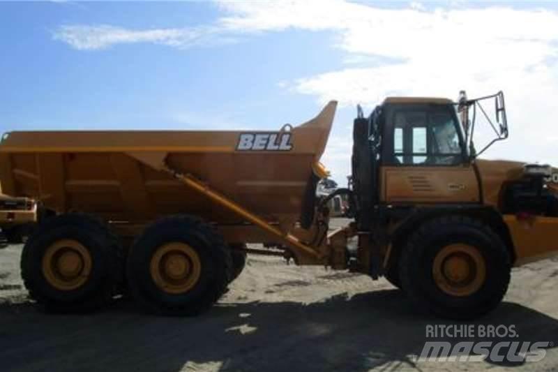Bell B30D Articulated Haulers