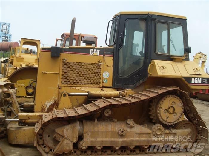 CAT D 6 M LGP Crawler dozers