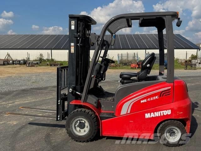 Manitou ME 425 Electric forklift trucks