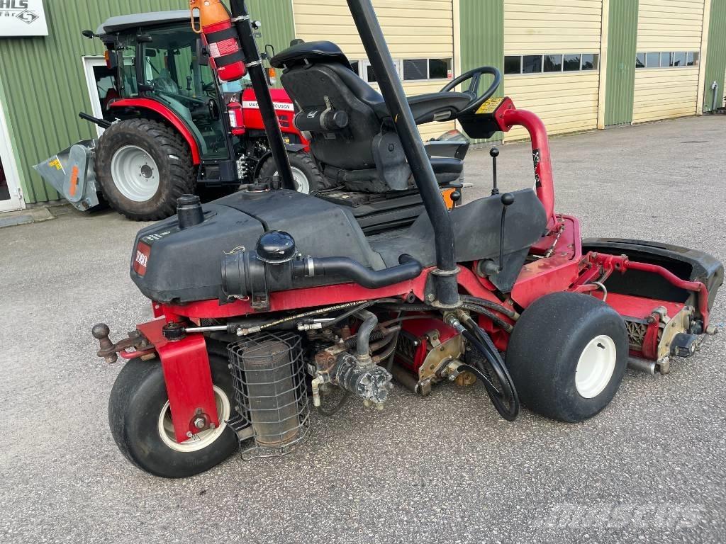 Toro GR3250 Riding mowers
