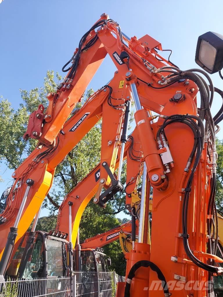 Doosan DX 85 R-3 Midi excavators  7t - 12t