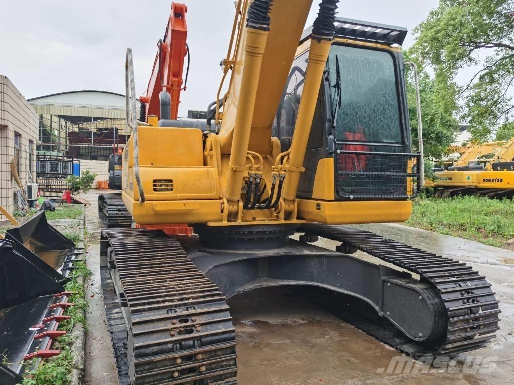 Komatsu PC 220-7 Crawler excavators