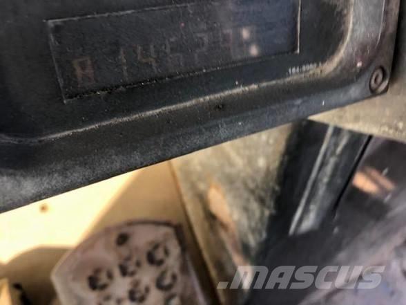 CAT 973C Crawler FEL's