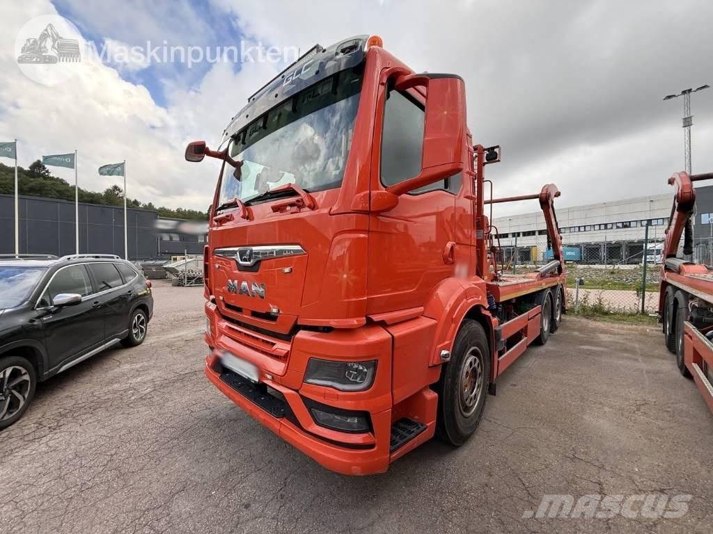 MAN TGS 26.360 Skip loader trucks