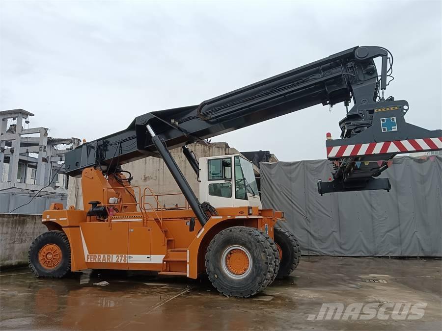 Ferrari 278 Reachstackers