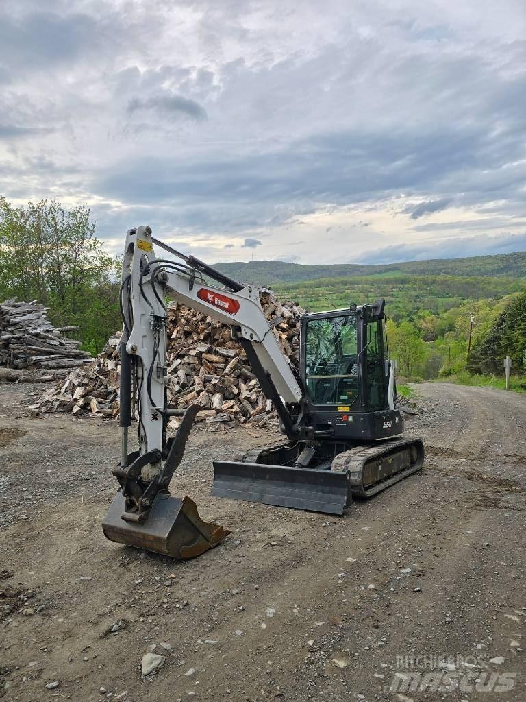 Bobcat E60 Mini excavators < 7t