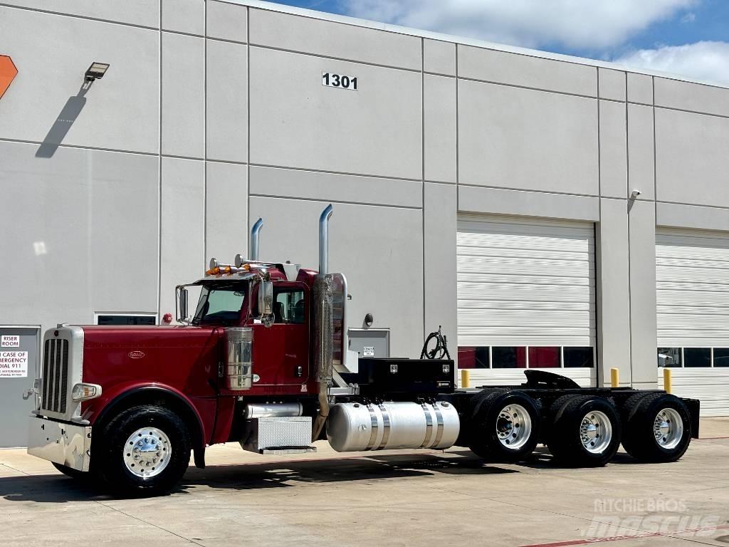 Peterbilt 389 Truck Tractor Units