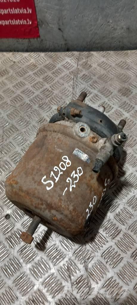 Scania 94 D.    2147775 Brakes