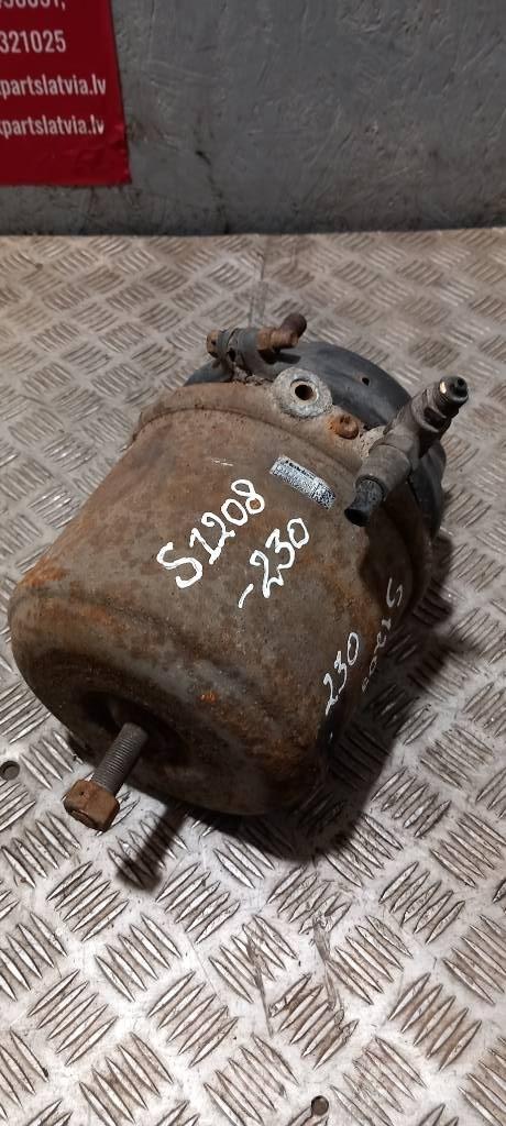 Scania 94 D.    2147775 Brakes