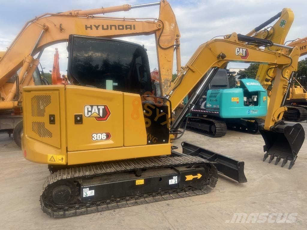 CAT 306 Mini excavators < 7t