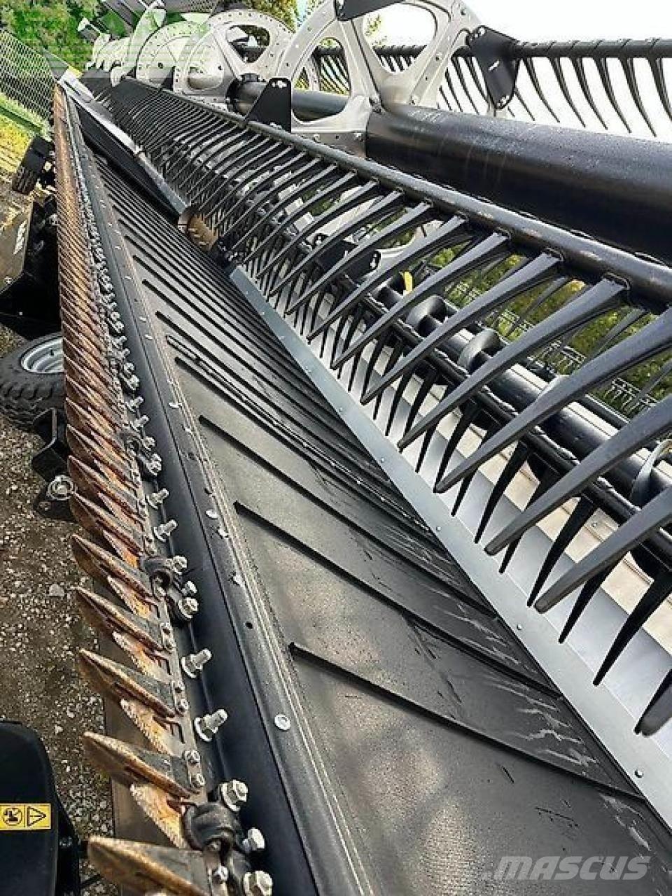 MacDon fd 241 Combine harvester spares & accessories