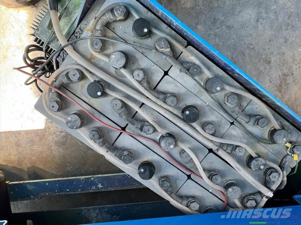 Airo X10EW Scissor lifts