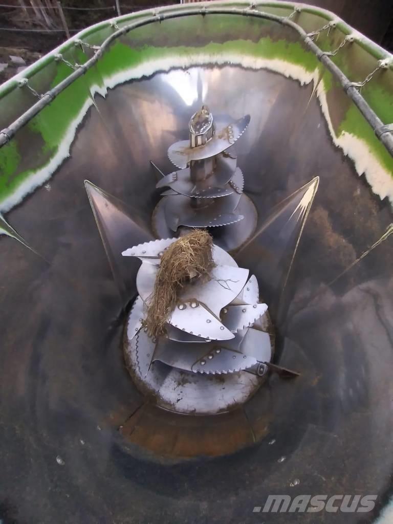 Faresin Twinner 16 Mixer feeders