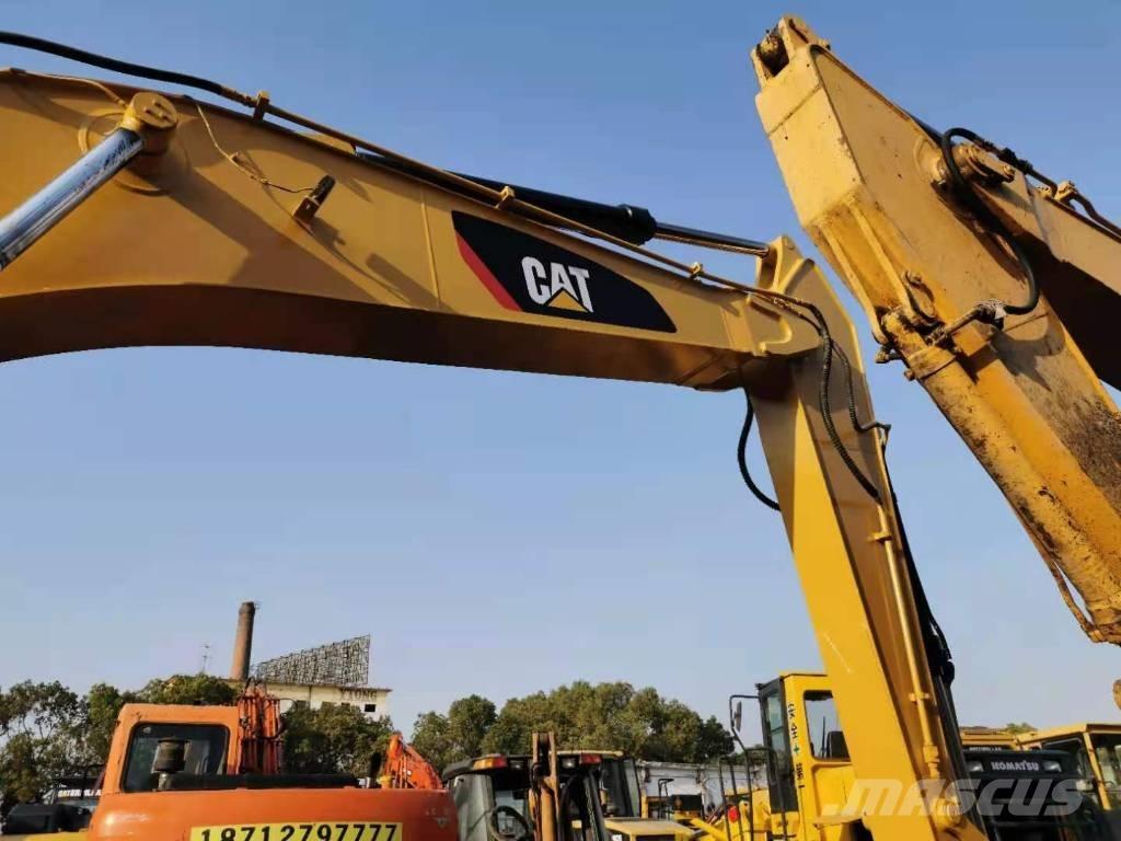 CAT 330 D Crawler excavators