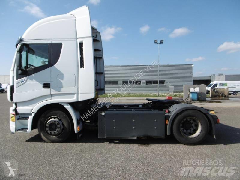Iveco NP460 Truck Tractor Units
