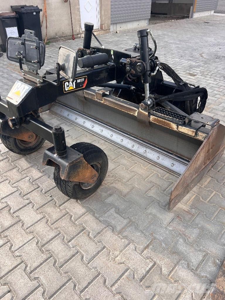 CAT BB121 Planers