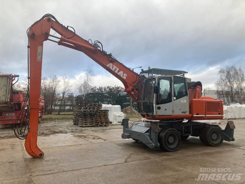 Atlas 1604 Waste / industry handlers