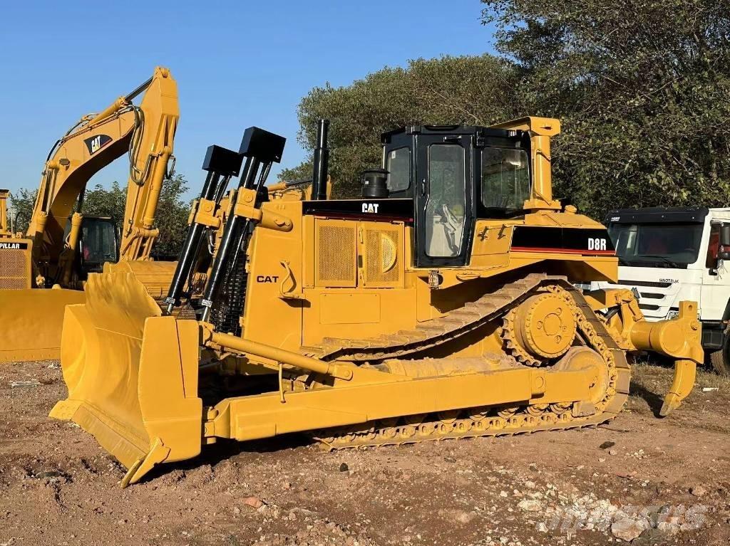 CAT D8R Crawler dozers