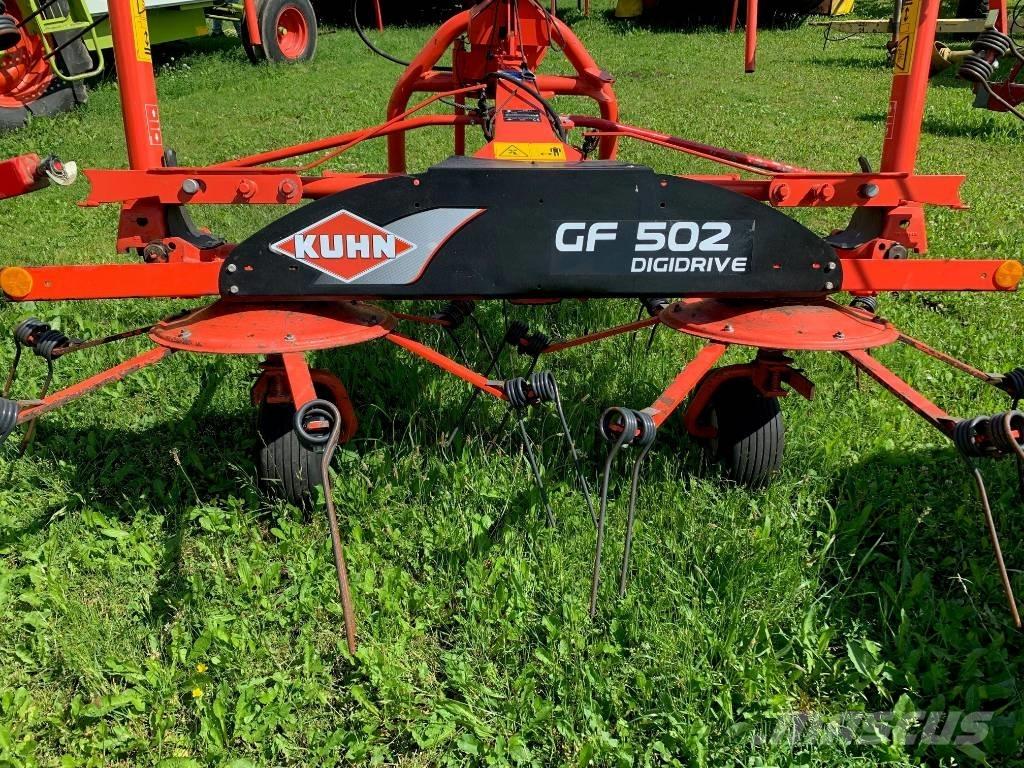 Kuhn GF 502 Rakes and tedders