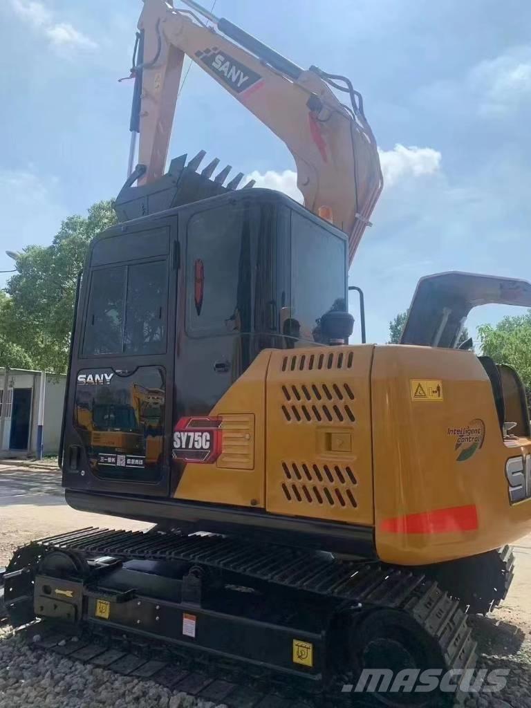Sany SY75C Midi excavators  7t - 12t