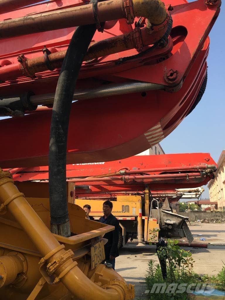 Putzmeister 46m Concrete pumps