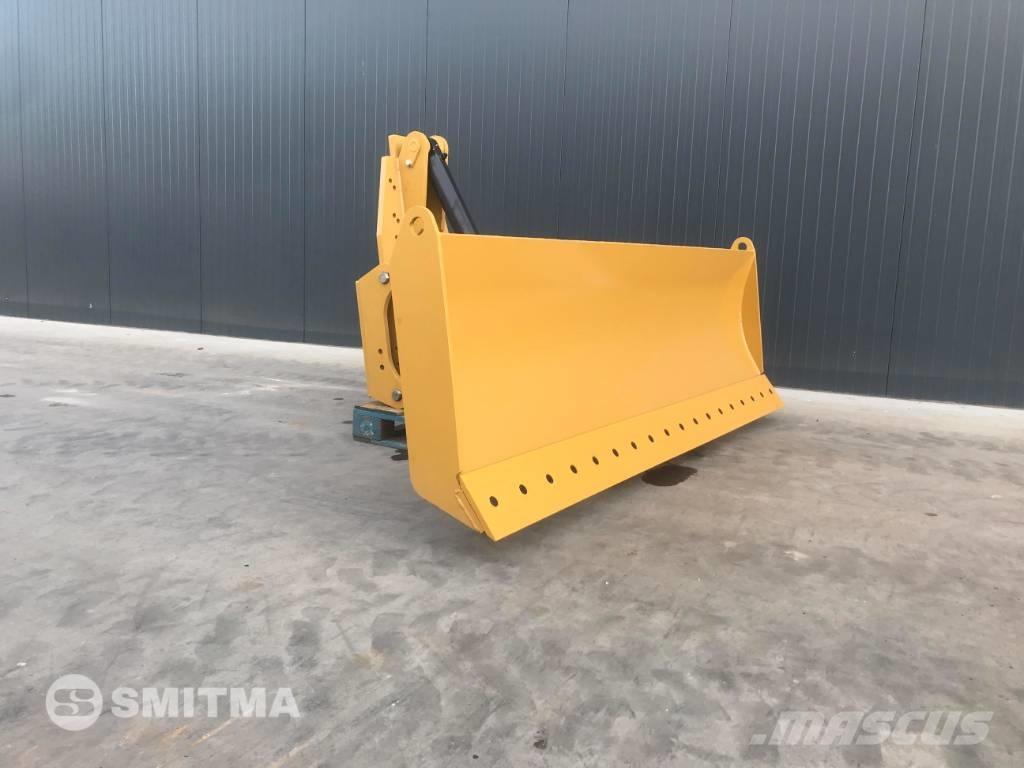 CAT 120M2 Blades